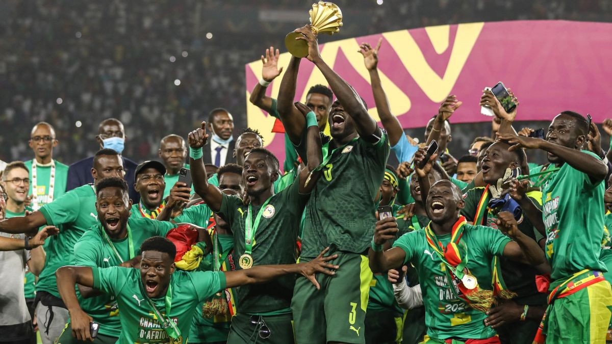 مراسم اهدای جام قهرمانی ملت های آفریقا به تیم ملی سنگال