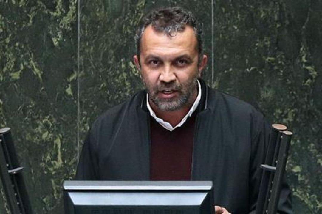 رئیس فراکسیون ورزش مجلس: نامه عزل عزیزی خادم، تصمیمی تاریخی بود