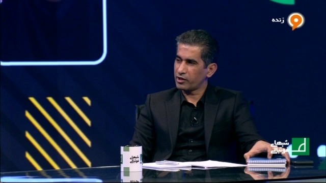 کامرانی فر: چون فدراسیون فوتبال نایب رییس اول و دوم نداشت باید خانم شهره موسوی که نایب رییس سوم بود سرپرست می شدند که ایشان انصراف دادند