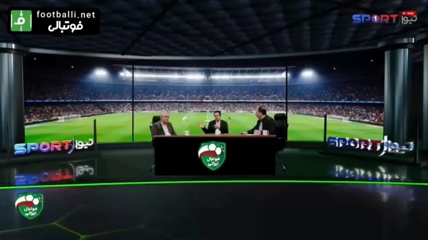 بحث و بررسی ماندن یا رفتن مهدوی کیا در تیم ملی امید با حضور خسرو والی زاده و چیا فوادی