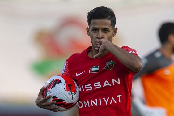 قایدی در جمع تاثیرگذارترین هافبک‌های لیگ امارات (عکس)