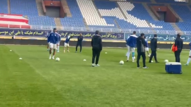 اختصاصی/ گرم کردن بازیکنان نساجی و استقلال