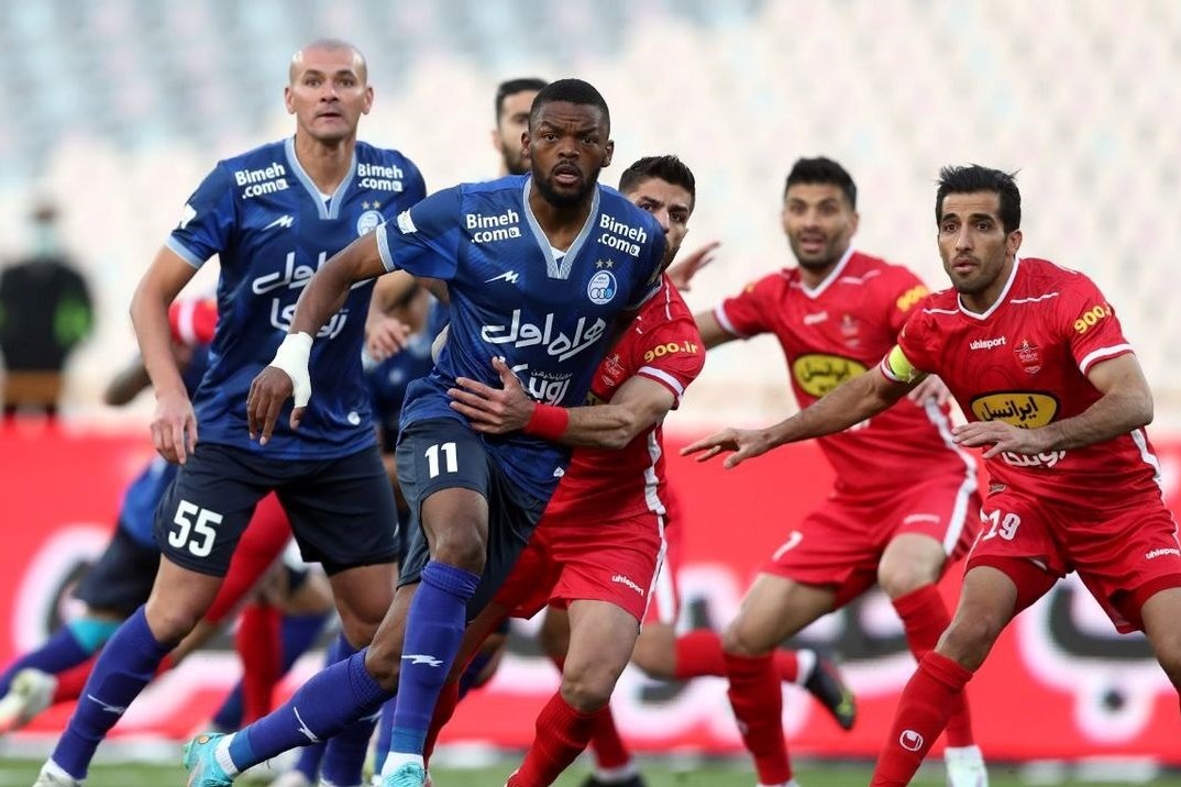 نیمکت پرسپولیس؛ اسلحه پنهان و استفاده دیرهنگام!
