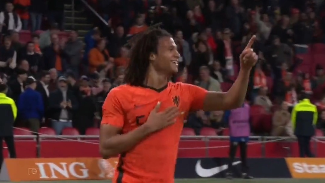 گل دوم هلند به دانمارک (ناتان آکه)