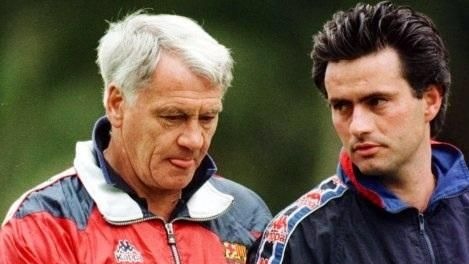 نحوه حضور مورینیو در کادر بارسلونا به وسیله بابی رابسون