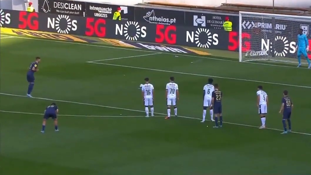 گل اول پورتو به ویتوریا گیمارش (مهدی طارمی)