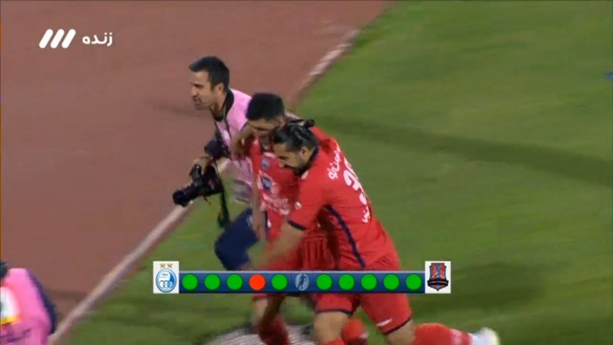 ضربات پنالتی بازی استقلال 4-5 نساجی