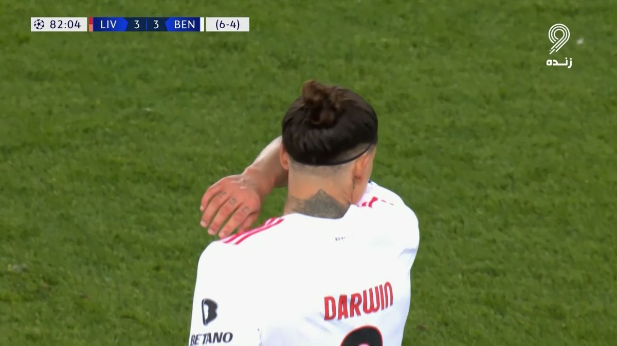 گل سوم بنفیکا به لیورپول (نونز)