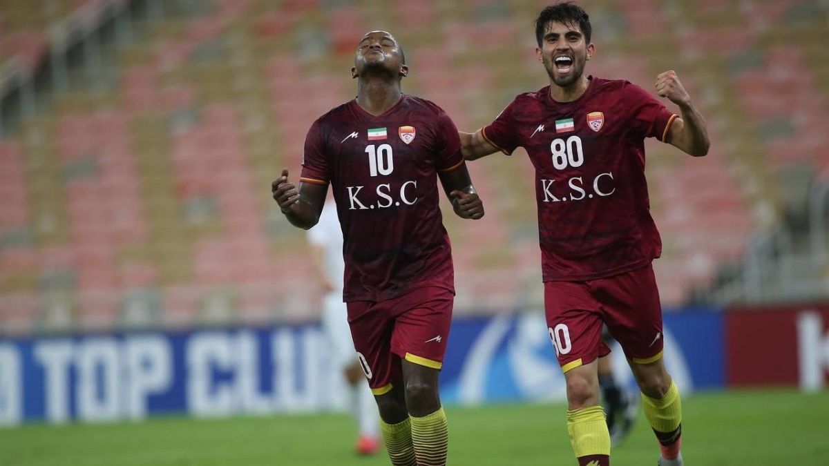 خلاصه بازی آخال 0-1 فولاد خوزستان