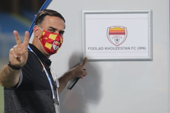 آذری: استقلال و پرسپولیس با بیانیهنویسی از آسیا حذف شدند