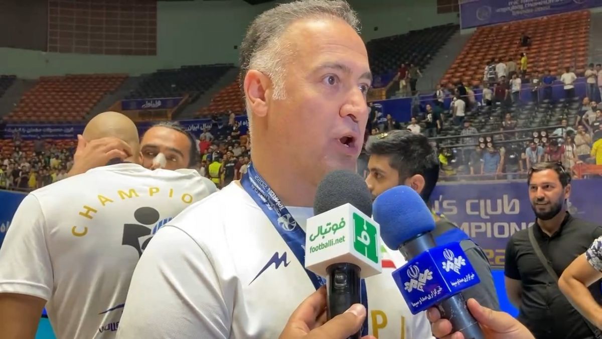 اختصاصی/ صحبتهای پیمان اکبری سرمربی پیکان در پایان مسابقات والیبال قهرمانی باشگاههای آسیا