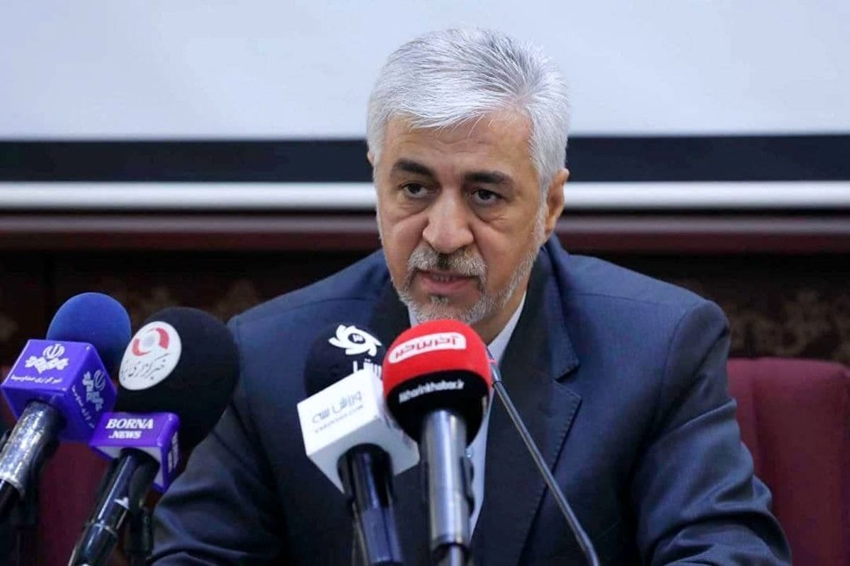وزیر ورزش: در کنار تیم ملی خواهیم بود