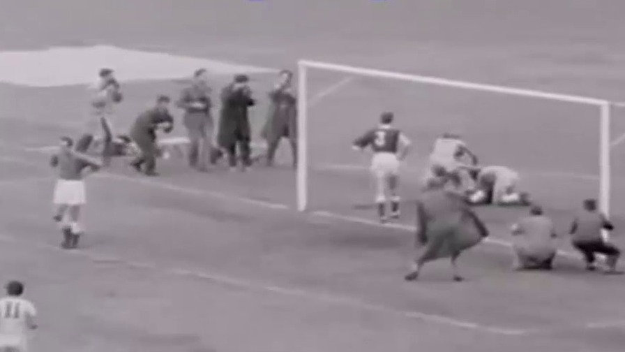 آخرین حضور ولز در تاریخ جام جهانی و گلزنی پله 17 ساله (جام جهانی 1958)