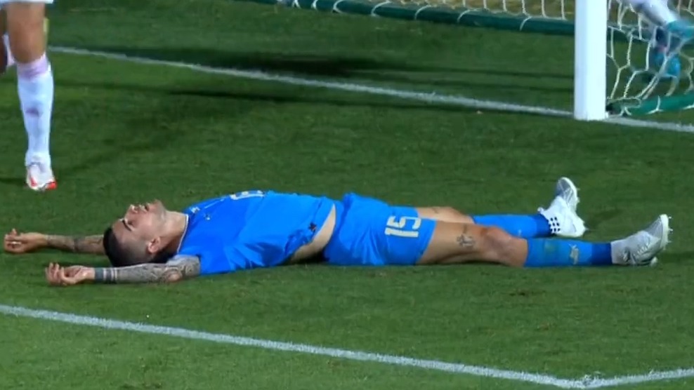 گل اول مجارستان به ایتالیا (گل به خودی مانچینی)