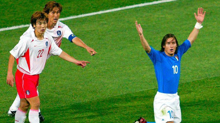 نوستالژی / کره جنوبی 2-1 ایتالیا ( 1/8 جام جهانی 2002 و جنجال داوری)