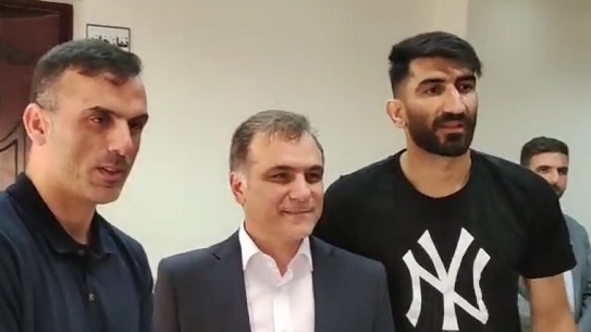 اختصاصی/ حضور میرشاد ماجدی سرپرست فدراسیون فوتبال در ورزشگاه غدیر در حاشیه بازی نمادین فوتسال با شعار نه به اعتیاد