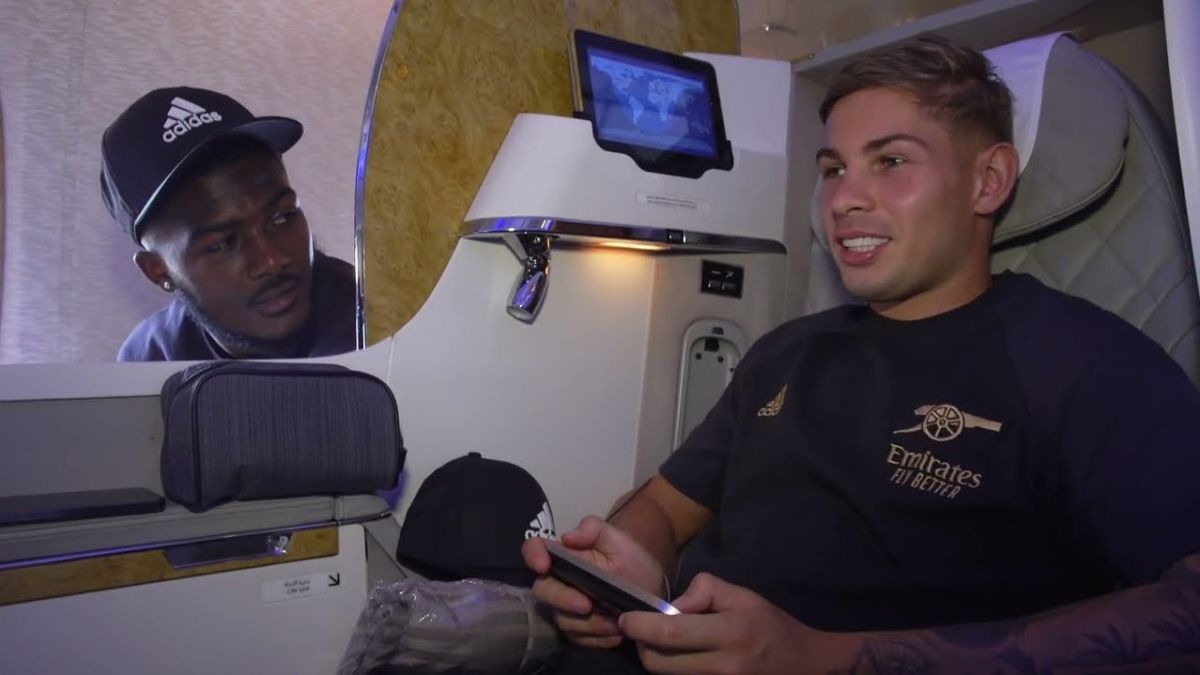 حواشی سفر بازیکنان آرسنال به آمریکا برای اردوی پیش فصل