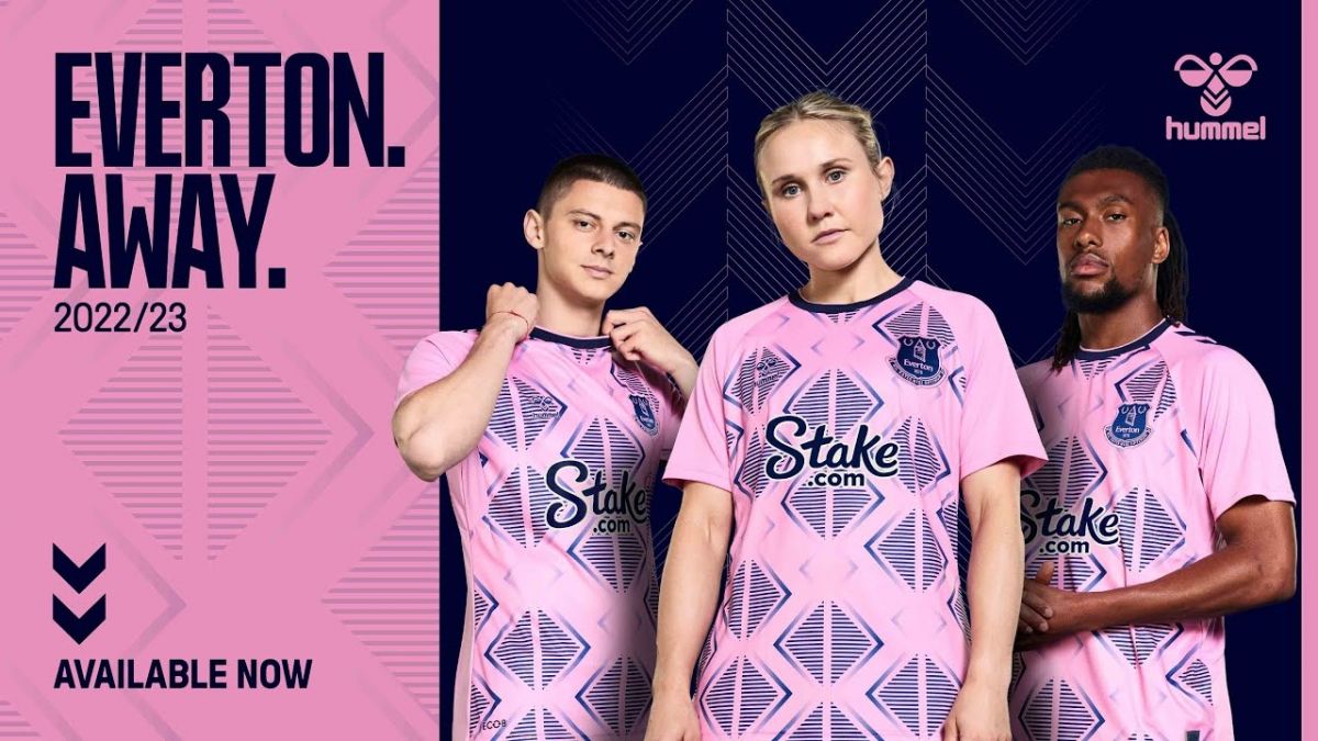 رونمایی از لباس دوم اورتون در فصل 23-2022