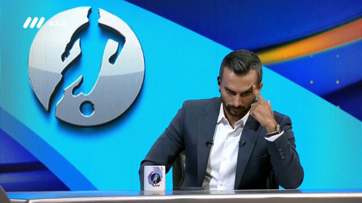 فوتبال برتر/ محمد آخوندی: ادبیات ماجدی قشنگ نیست - من فقط سوال مطرح کردم و اتهامی نزدم