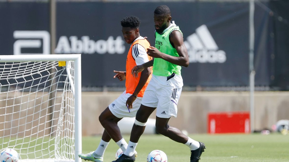 آخرین تمرین رئال مادرید پیش از تقابل با کلاب آمریکا