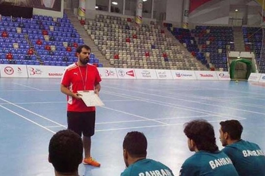 سرمربی پرتغالی روی نیمکت حریف ایران در جام ملتهای آسیا