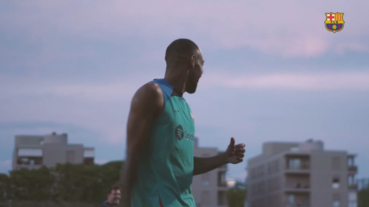 تمرین پنجشنبه عصر بارسلونا برای تقابل با رایووایکانو