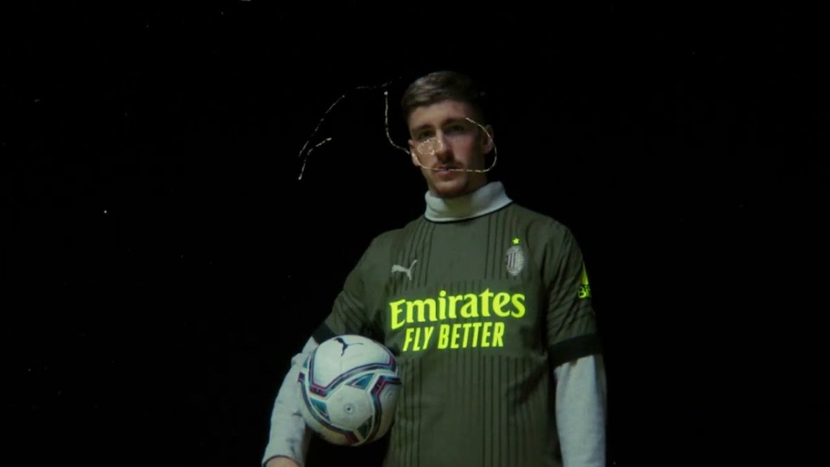 کیت سوم و جذاب باشگاه میلان