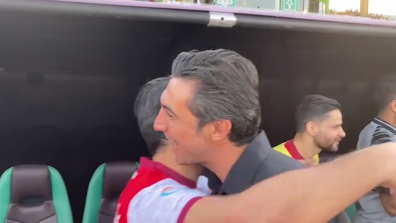 اختصاصی/ خوش و بش سرمربیان آلومینیوم اراک و پرسپولیس قبل از شروع بازی دو تیم