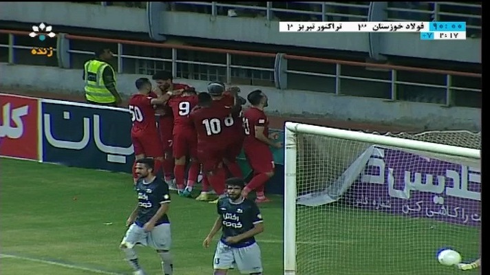 گل سوم فولاد خوزستان به تراکتور (اشکان دژاگه در دقیقه 93)