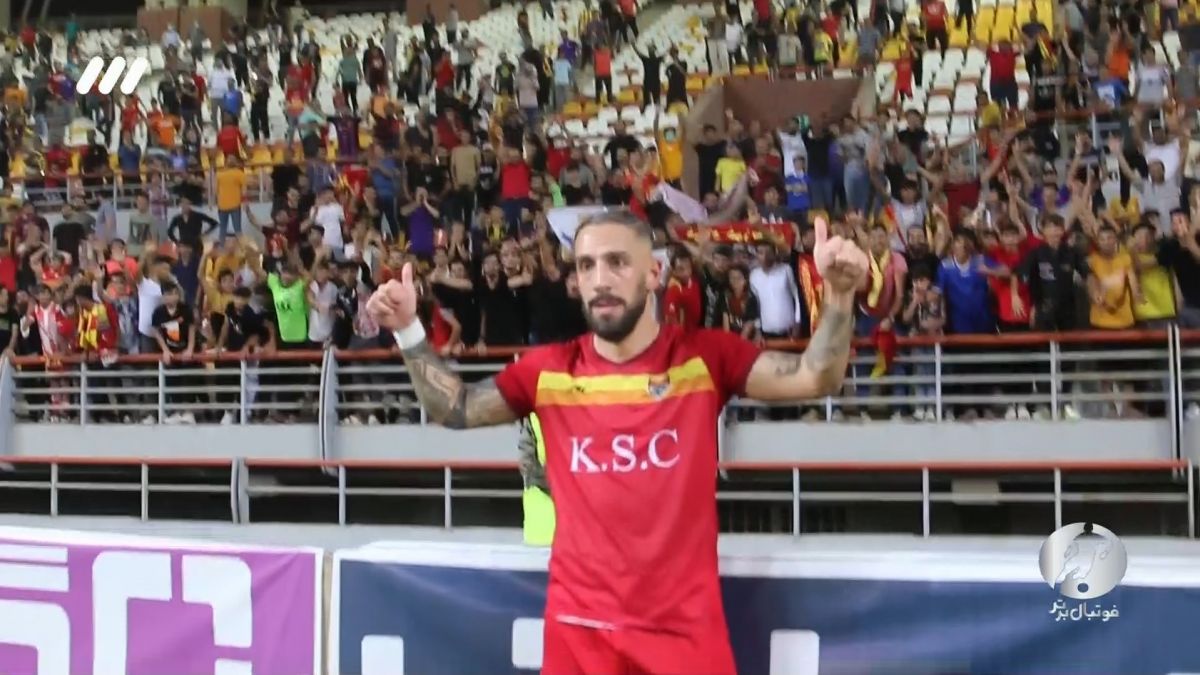 فوتبال برتر / حواشی بازی فولاد 3-2 تراکتور