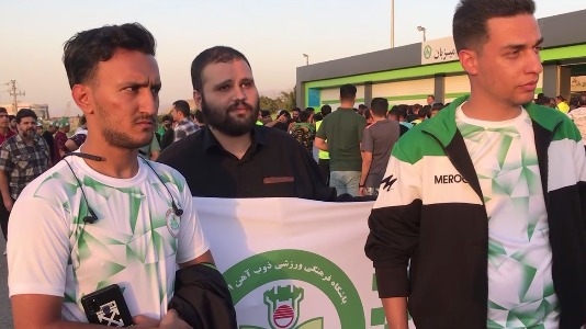 اختصاصی/ صحبتهای هواداران تیم ذوب آهن قبل از دیدار این تیم مقابل سپاهان