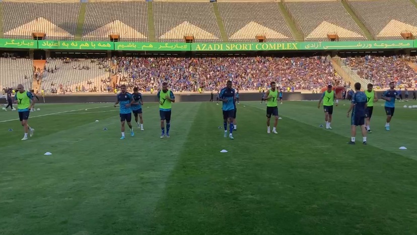 اختصاصی/ گرم کردن بازیکنان استقلال قبل از دیدار با پیکان