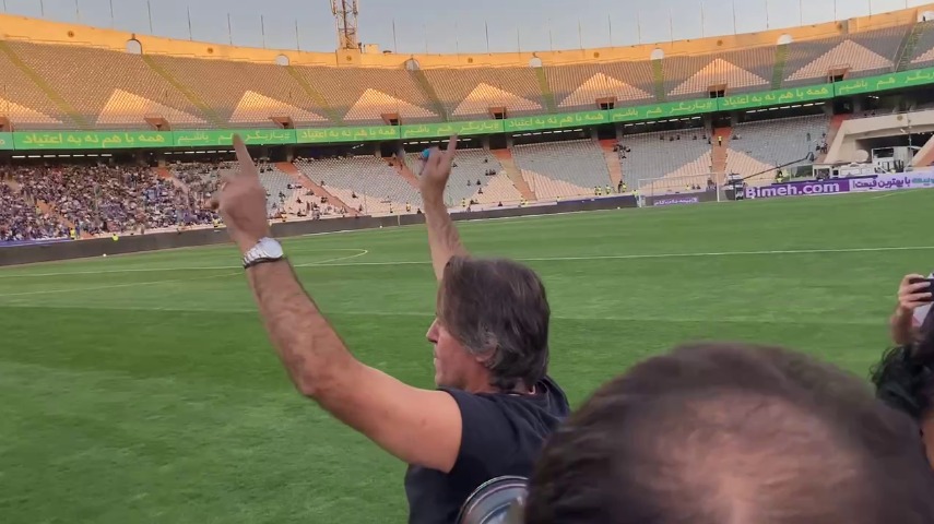 اختصاصی/ واکنش ریکاردو ساپینتو به تشویق طرفداران استقلال