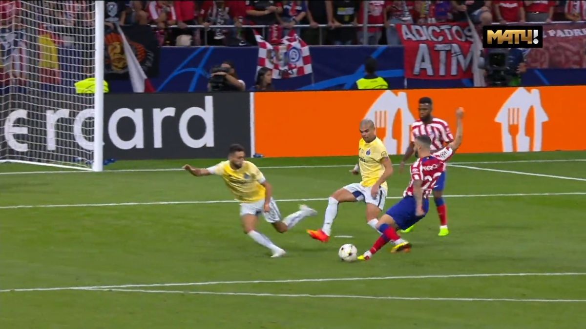 گل اول اتلتیکو مادرید به پورتو (هرموسو دقیقه 92)