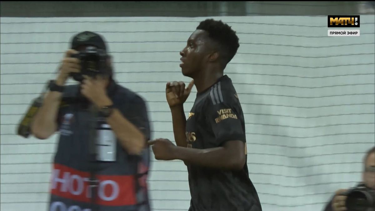 گل دوم آرسنال به زوریخ (انکتیا)