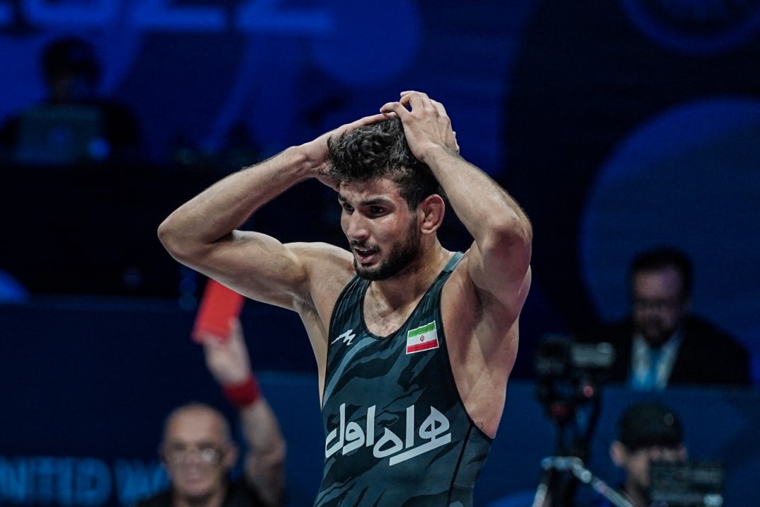 شکست علیرضا نجاتی مقابل حریف چینی در رده بندی (کشتی فرنگی قهرمانی جهان 2022)