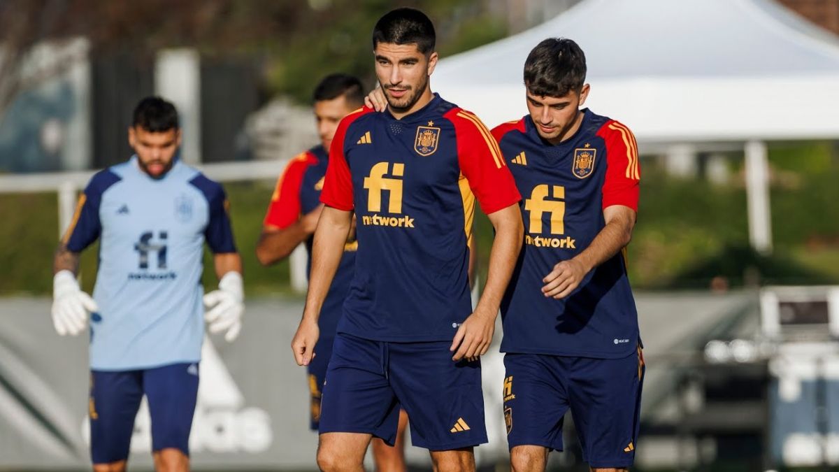 تمرین تیم ملی اسپانیا و چالش گلزنی بازیکنان