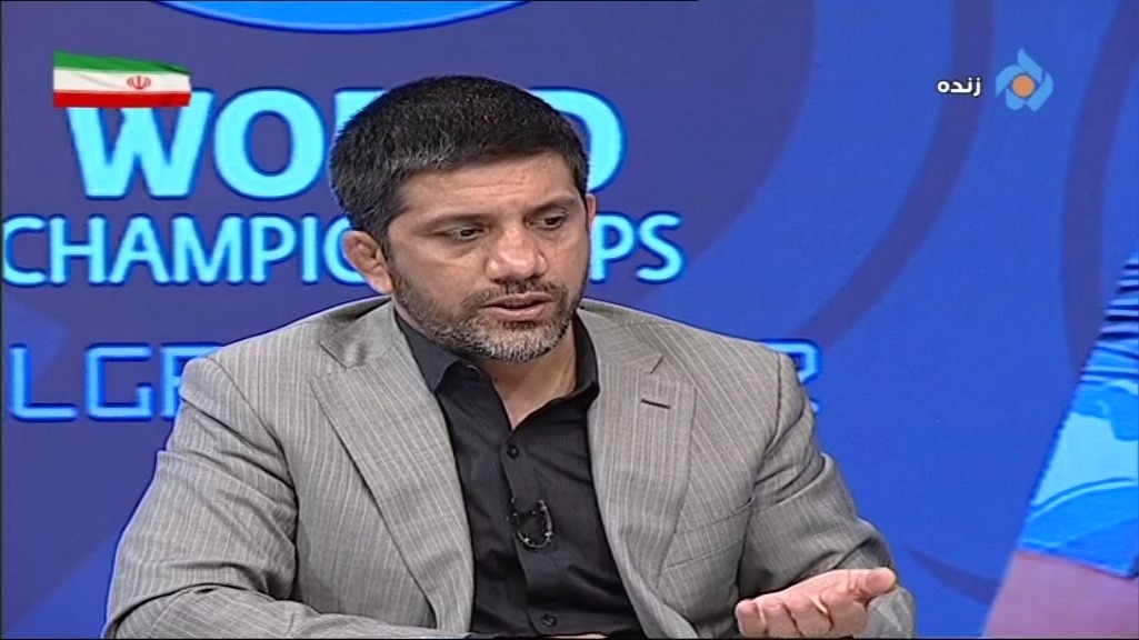 دبیر: به آمریکایی ها گفتم حق ندارید برای جام جهانی کشتی سقف مشخص کنید ، شاید بخواهیم 20 مربی و 50 تماشاگر بیاوریم