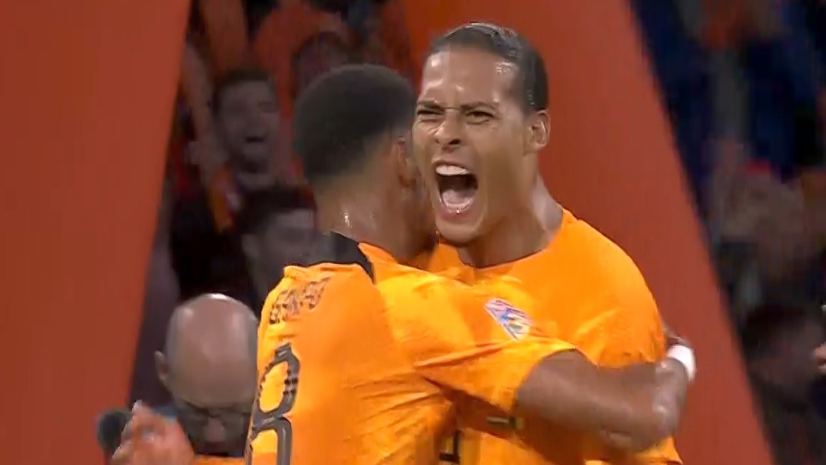 گل اول هلند به بلژیک (فن دایک)