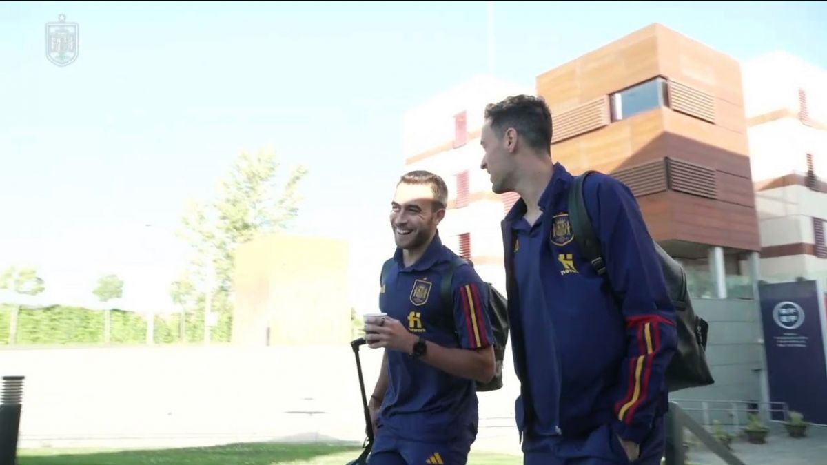 خروج اردوی اسپانیا از این کشور برای دیدار با پرتغال