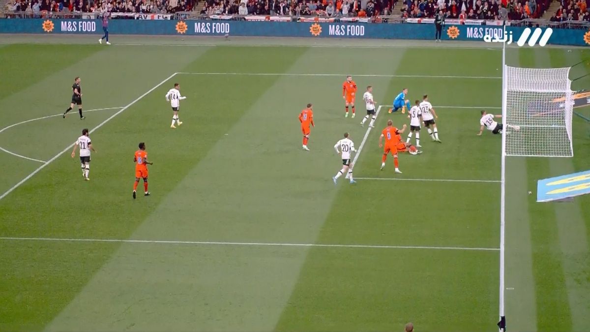 گل اول انگلیس به آلمان (لوک شاو)