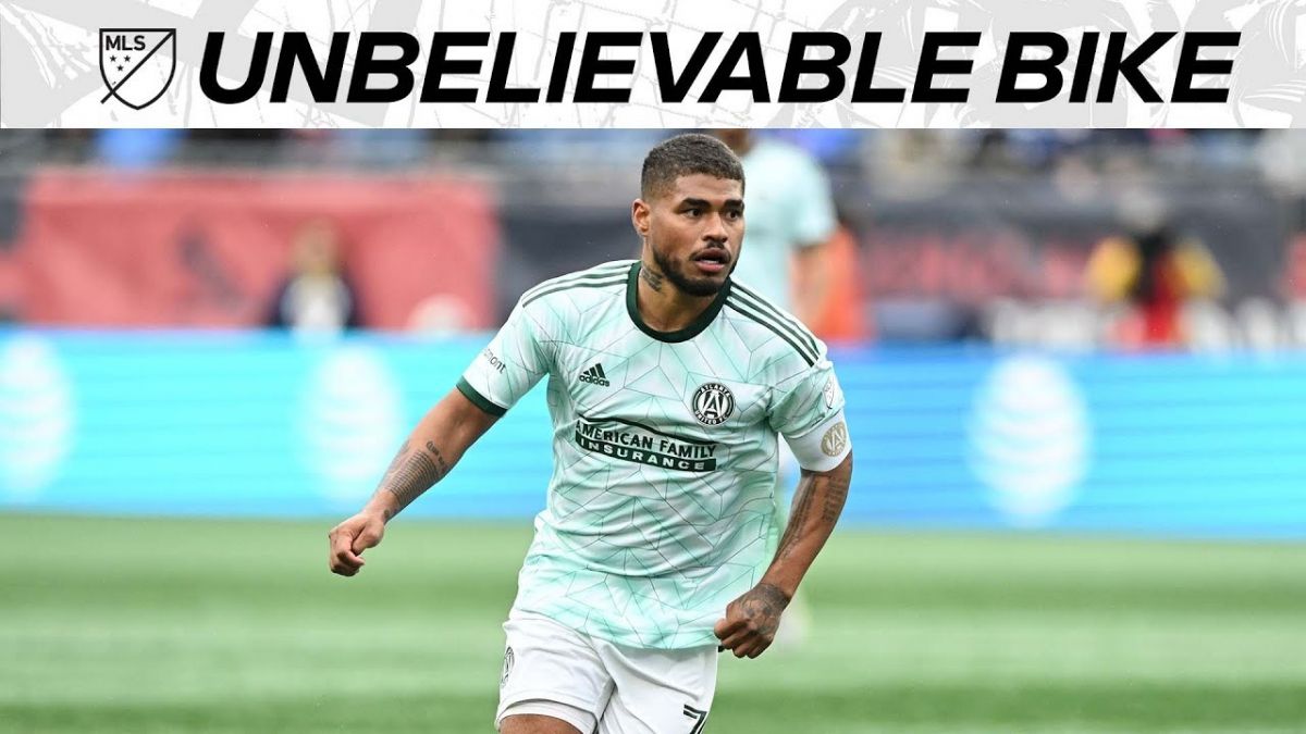 گل قیچی برگردان زیبا در لیگ آمریکا