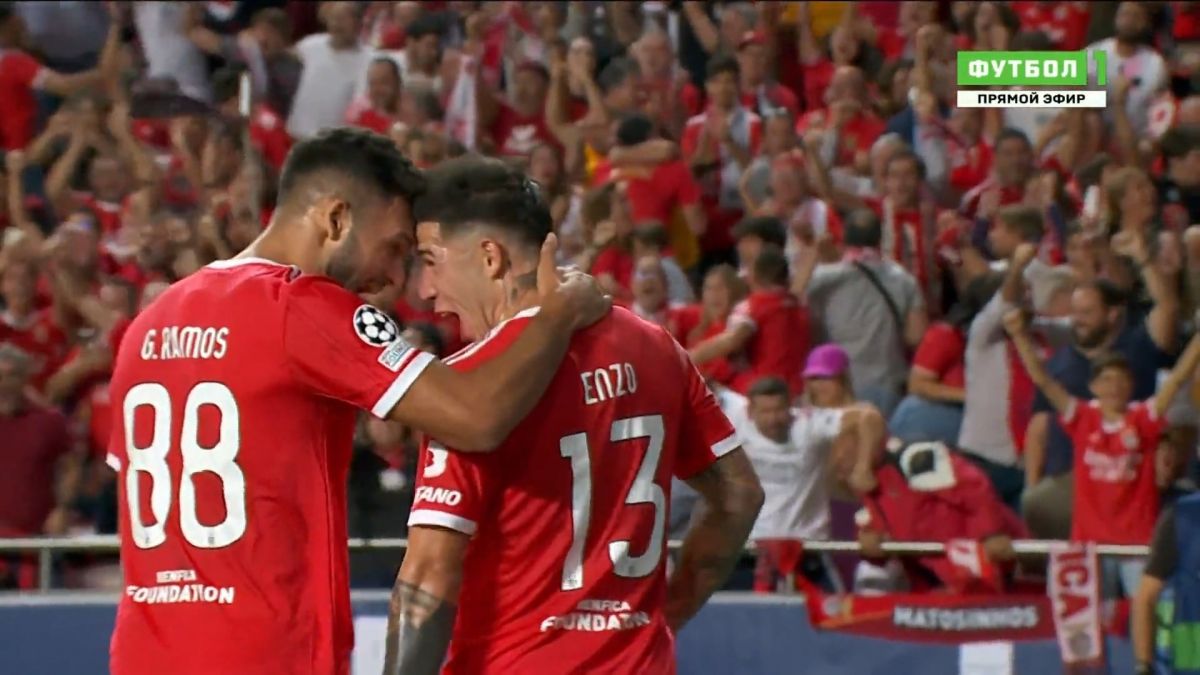 گل اول بنفیکا به پاری سن ژرمن (گل به خودی پریرا)