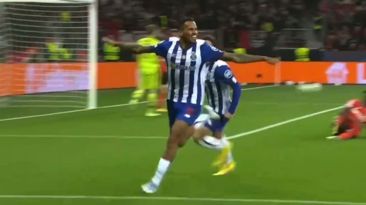 گل اول پورتو به بایر لورکوزن (وندرسون گالنو)