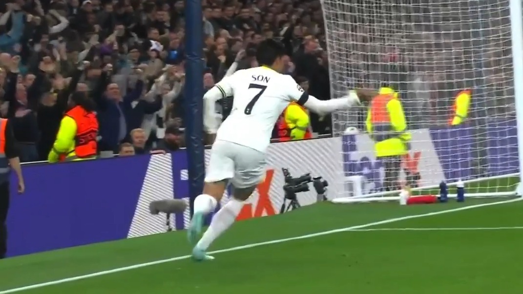 گل اول تاتنهام به اینتراخت فرانکفورت (سون)