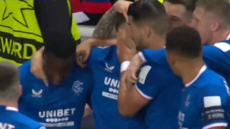 گل اول رنجرز به لیورپول (آرفیلد)