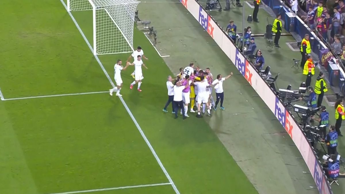 گل سوم اینتر به بارسلونا (گوزنس)