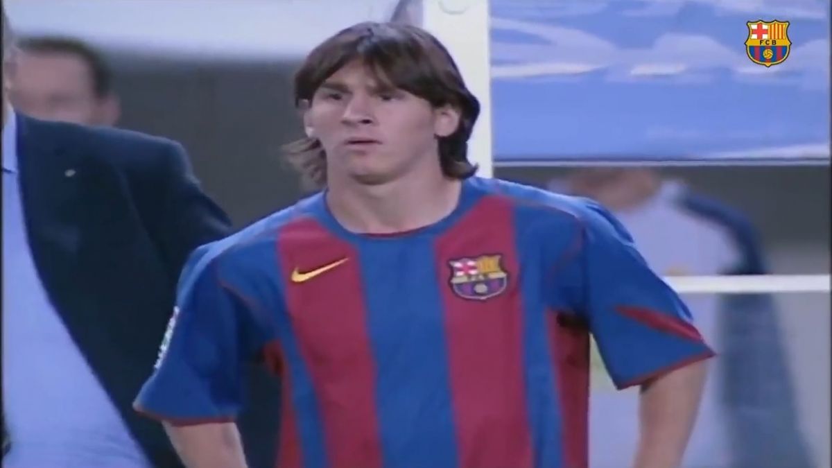 18 سال پیش در چنین روزی/ اولین بازی لیونل مسی برای بارسلونا