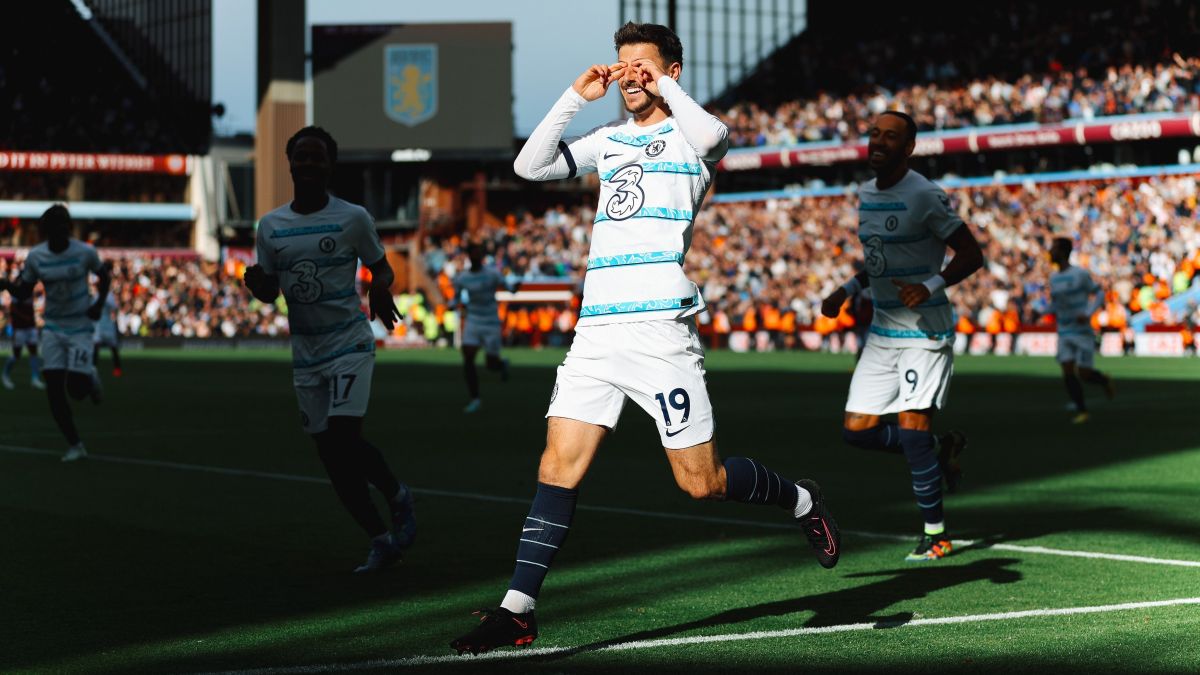 گل اول چلسی به استون ویلا (میسون مونت)