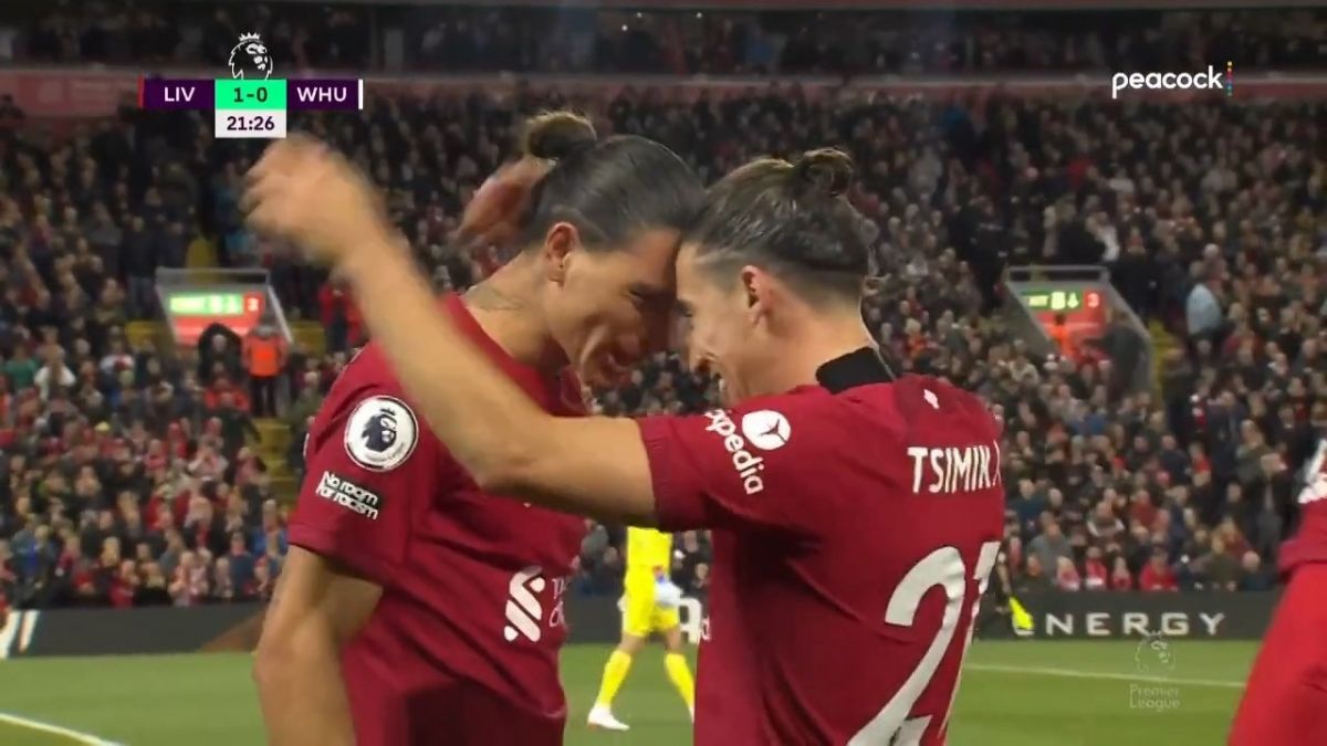 گل اول لیورپول به وستهام (داروین نونیز)